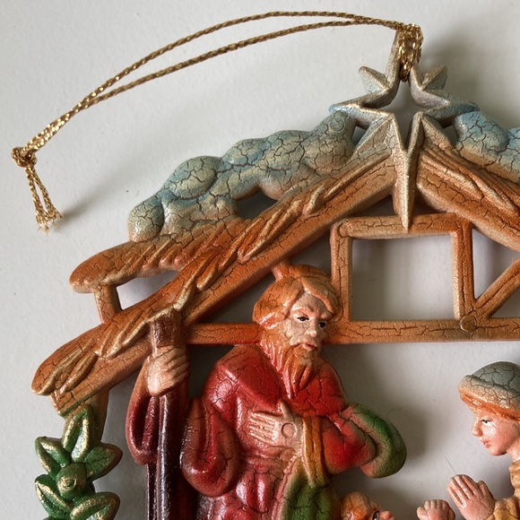 Vintage 60s 70s Christmas ornament double sided manger nativity scene - Picture 6 of 12